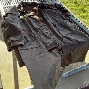 It's a long duster riding trenchcoat. Genuine Aust